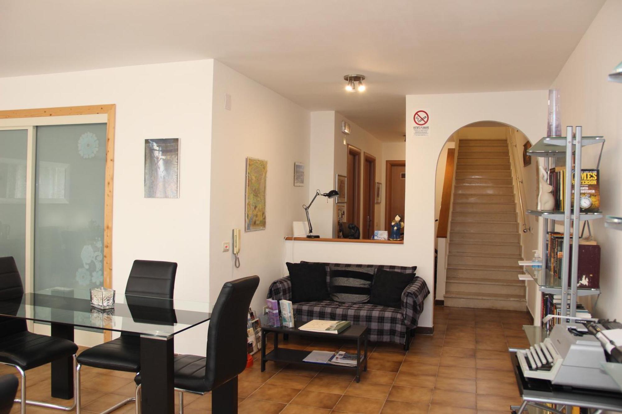 B&B Villa Adriana Сан-Леоне Экстерьер фото